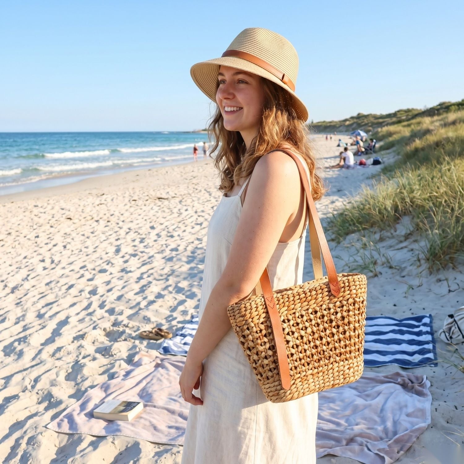 Handmade Bulrush Flower Bag 30×9×20 cm – natural woven straw handbag by eQueen Handicraft